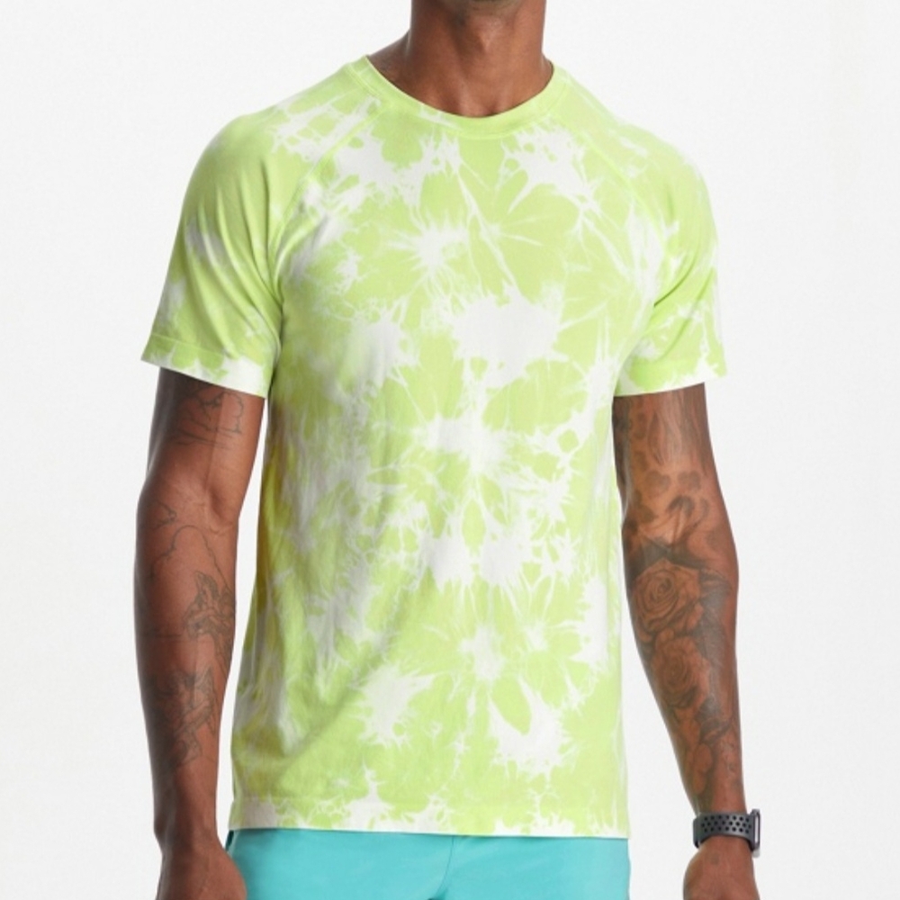 Fabletics Lime Tie-Dye Short Sleeve Tee